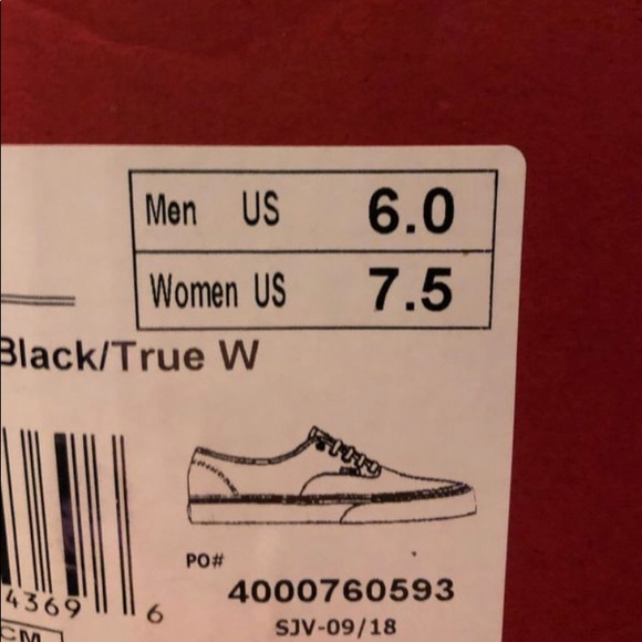 White and Black vans - Picture 3 of 3